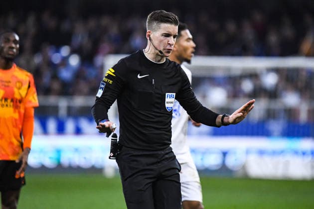 FOOTBALL : AJ Auxerre vs Paris FC - Ligue 1 - JournÃ e 21 - 08 02 2026 Francois Letexier (Arbitre central) AuxerreFrance  Copyright: xBaptistexAutissierx