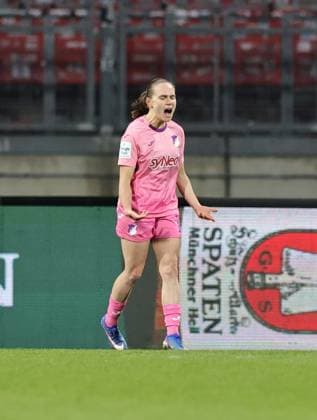 08.02.2026 - Fussball - Saison 2025 2026 - 1. Frauen - Fussball - Bundesliga - 17. Spieltag: 1. FC Nürnberg FCN ( Club ) - TSG 1899 Hoffenheim - Sportfoto Zink DaMa - xdaxmax - Jubel nach Tor Treffer Torschuß zum 0:1 - Torschütze Marie Steiner (19, TSG Hoffenheim ) per Elfmeter