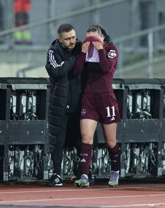 08.02.2026 - Fussball - Saison 2025 2026 - 1. Frauen - Fussball - Bundesliga - 17. Spieltag: 1. FC Nürnberg FCN ( Club ) - TSG 1899 Hoffenheim - Sportfoto Zink DaMa - xdaxmax - Lara Meroni (11, 1. FC Nürnberg FCN ) traurig enttäuscht Enttäuschung nach rote Karte Rot roter Karte