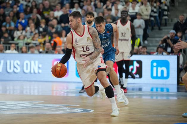 Basketball: easyCredit BBL, 19. Spieltag, MLP Academics Heidelberg - FC Bayern München Basketball am 08.02.2026 in Heidelberg (SNP Dome), Deutschland, Saison 2025 2026: Stefan Jovic (16, FCB) im Fokus. Heidelberg SNP Dome Deutschland Copyright: xChristophxKinzingerx