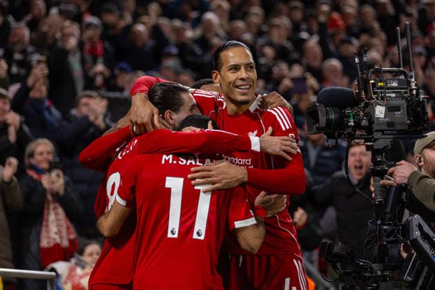 Football - FA Premier League - Liverpool FC v Manchester City FC LIVERPOOL, ENGLAND - Sunday, February 8, 2026: Liverpool s Dominik Szoboszlai celebrates with team-mates Mohamed Salah and captain Virgil van Dijk after scoring the first goal during the FA Premier League match between Liverpool FC and Manchester City FC at Anfield. (Photo by David Rawcliffe Propaganda) LIVERPOOL Anfield MERSEYSIDE ENGLAND  Copyright: xDavidxRawcliffex P2026-02-08-Liverpool_Man_City-108