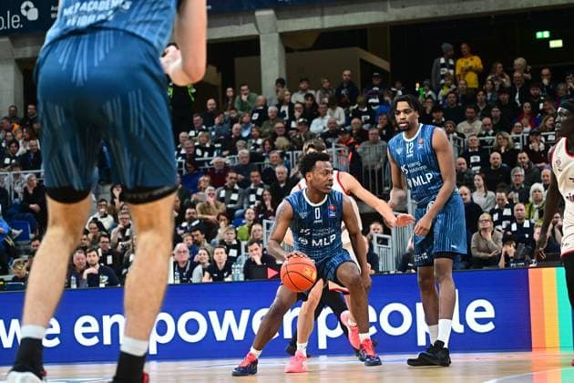 RECORD DATE NOT STATED Szene mit Osun Osunniyi (12; MLP Academics Heidelberg) und DJ Horne (0; MLP Academics Heidelberg) auf dem Spielfeld easyCredit BBL: MLP Academics Heidelberg – FC Bayern München Basketball - 08.02.2026 Copyright: xMichaelxGelhardtx