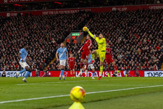 Football - FA Premier League - Liverpool FC v Manchester City FC LIVERPOOL, ENGLAND - Sunday, February 8, 2026: Manchester City s goalkeeper Gianluigi Donnarumma makes a save during the FA Premier League match between Liverpool FC and Manchester City FC at Anfield. (Photo by David Rawcliffe Propaganda) LIVERPOOL Anfield MERSEYSIDE ENGLAND  Copyright: xDavidxRawcliffex P2026-02-08-Liverpool_Man_City-115