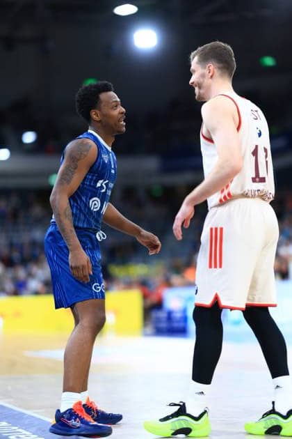 RECORD DATE NOT STATED Szene mit 00; MLP Academics Heidelberg und Vladimir Lucic (11; FC Bayern Basketball) in Aktion auf dem Spielfeld easyCredit BBL: MLP Academics Heidelberg – FC Bayern München Basketball - 08.02.2026 Copyright: xMichaelxGelhardtx
