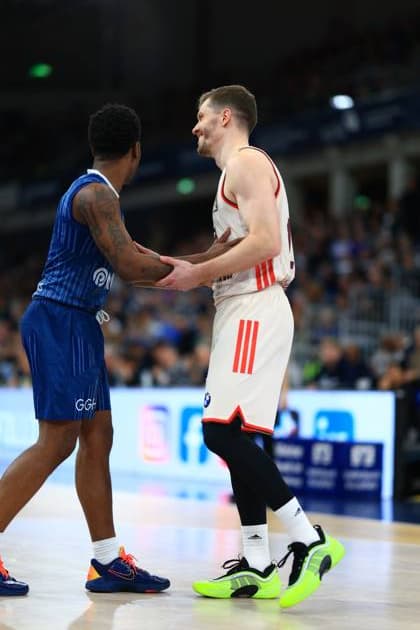 RECORD DATE NOT STATED Szene mit Justinian Jessup (10; FC Bayern Basketball) und Dusan Neskovic (7; MLP Academics Heidelberg) in Aktion auf dem Spielfeld easyCredit BBL: MLP Academics Heidelberg – FC Bayern München Basketball - 08.02.2026 Copyright: xMichaelxGelhardtx