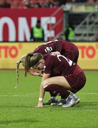 08.02.2026 - Fussball - Saison 2025 2026 - 1. Frauen - Fussball - Bundesliga - 17. Spieltag: 1. FC Nürnberg FCN ( Club ) - TSG 1899 Hoffenheim - Sportfoto Zink DaMa - xdaxmax - Beatrix Fördös Foerdoes (27, 1. FC Nürnberg FCN ) Franziska Mai (18, 1. FC Nürnberg FCN ) enttäuscht Enttäuschung