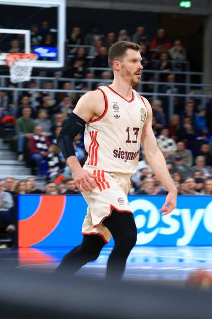 RECORD DATE NOT STATED Szene mit Andreas Obst (13; FC Bayern Basketball) auf dem Spielfeld im SNP-Dome easyCredit BBL: MLP Academics Heidelberg – FC Bayern München Basketball - 08.02.2026 Copyright: xMichaelxGelhardtx