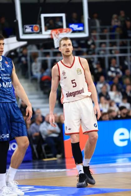 RECORD DATE NOT STATED Szene mit Niels Giffey (5; FC Bayern Basketball) und Dominic Vengert (8; MLP Academics Heidelberg) in Aktion easyCredit BBL: MLP Academics Heidelberg – FC Bayern München Basketball - 08.02.2026 Copyright: xMichaelxGelhardtx