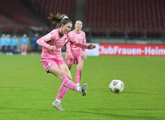 08.02.2026 - Fussball - Saison 2025 2026 - 1. Frauen - Fussball - Bundesliga - 17. Spieltag: 1. FC Nürnberg FCN ( Club ) - TSG 1899 Hoffenheim - Sportfoto Zink DaMa - xdaxmax - Chiara Marie Hahn (23, TSG Hoffenheim )