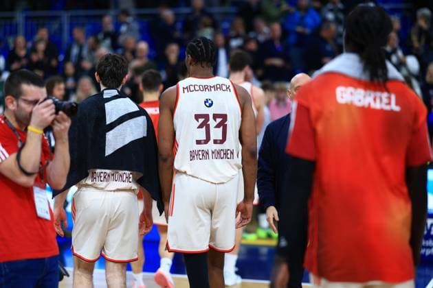RECORD DATE NOT STATED Szene mit David McCormack (33; FC Bayern Basketball) und Wenyen Gabriel (32; FC Bayern Basketball) auf dem Spielfeld in weißen Trikots easyCredit BBL: MLP Academics Heidelberg – FC Bayern München Basketball - 08.02.2026 Copyright: xMichaelxGelhardtx