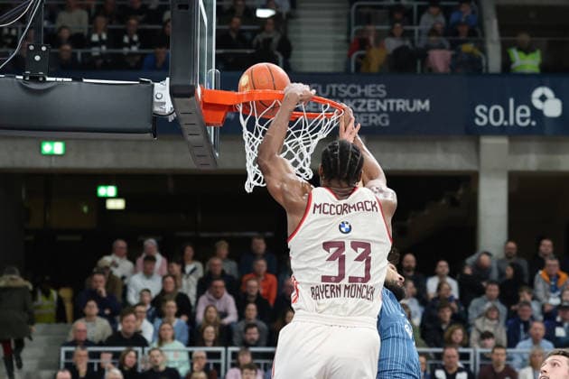 Dunk von David McCormack (FC Bayern Muenchen, 33) GER, BBL, MLP Academics Heidelberg vs. FC Bayern Muenchen, easycredit Basketball Bundesliga, 19.Spieltag, Saison, 2025 2026, 08.02.2026 GER, MLP Academics Heidelberg vs. FC Bayern Muenchen, Basketball, easycredit Basketball Bundesliga, 19.Spieltag, Saison, 2025 2026, 08.02.2026 Heidelberg Copyright: xEibner-Pressefoto JoergxHirschx EP_JHH
