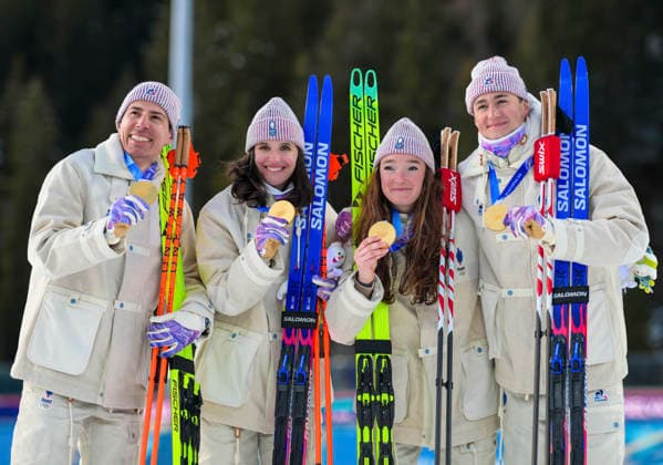 (260208) -- ANTERSELVA, Feb. 8, 2026 -- Julia Simon (2nd L), Lou Jeanmonnot (2nd R), Quentin Fillon Maillet (1st L), and Eric Perrot of France pose for photos during the awarding ceremony of the biathlon mixed relay 4 x 6km (M+W) at the Milan-Cortina 2026 Olympic Winter games, Winterspiele,Spiele, Summer games in Anterselva, Italy, Feb. 8, 2026. ) (MICO2026)ITALY-ANTERSELVA-OLYMPIC WINTER GAMES-BIATHLON-MIXED RELAY 4x6KM(M+W) JiangxHan 
