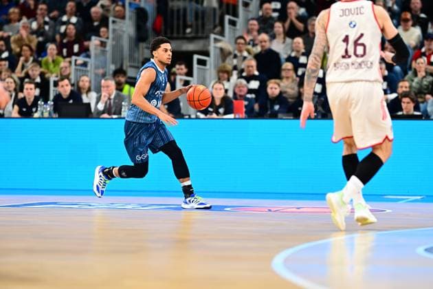 RECORD DATE NOT STATED Spielaktion mit Kevin McClain (3; MLP Academics Heidelberg) und Stefan Jovic (16; FC Bayern Basketball) auf dem Spielfeld easyCredit BBL: MLP Academics Heidelberg – FC Bayern München Basketball - 08.02.2026 Copyright: xMichaelxGelhardtx
