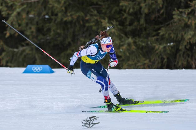 (260208) -- ANTERSELVA, Feb. 8, 2026 -- Lou Jeanmonnot of France competes during the biathlon mixed relay 4 x 6km (M+W) at the Milan-Cortina 2026 Olympic Winter games, Winterspiele,Spiele, Summer games in Anterselva, Italy, Feb. 8, 2026. ) (MICO2026)ITALY-ANTERSELVA-OLYMPIC WINTER GAMES-BIATHLON-MIXED RELAY 4 x 6KM (M+W) ZhangxTao 