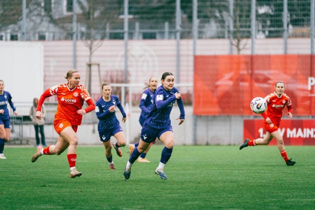 Leyila Aydin, FC Viktoria Berlin Leyila Aydin, FC Viktoria Berlin, im Spiel 1. FSV Mainz 05 gegen FC Viktoria Berlin in der 2. Frauen-Bundesliga Copyright: xKaixHeuserxKaixHeuserx