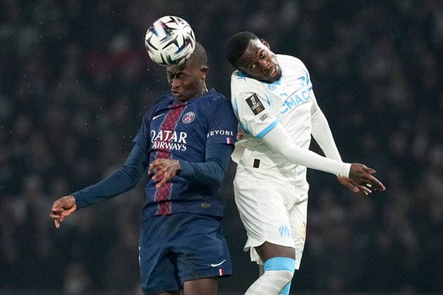 Paris Saint-Germain v Olympique de Marseille - Ligue 1 McDonald s 2025 2026 25 Nuno MENDES (psg) - 22 Timothy WEAH (om) during the Ligue 1 McDonald s match between Paris Saint-Germain FC and Olympique de Marseille at Parc des Princes on February 8, 2026 in Paris, France. Paris France  Copyright: xFEPx 776348279