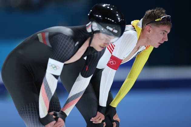 (260208) -- MILAN, Feb. 8, 2026 -- Bart Swings (R) of Belgium reacts after the Speed skating, Eisschnelllauf men s 5000m match at the Milan-Cortina 2026 Olympic Winter games, Winterspiele,Spiele, Summer games in Milan, Italy, Feb. 8, 2026. ) (MICO2026)ITALY-MILAN-OLYMPIC WINTER GAMES-SPEED SKATING-MEN S 5000M LixJing 