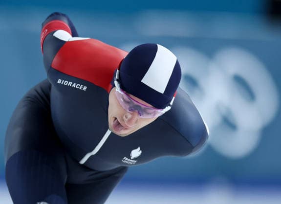 (260208) -- MILAN, Feb. 8, 2026 -- Timothy Loubineaud of France competes during the Speed skating, Eisschnelllauf men s 5000m match at the Milan-Cortina 2026 Olympic Winter games, Winterspiele,Spiele, Summer games in Milan, Italy, Feb. 8, 2026. ) (MICO2026)ITALY-MILAN-OLYMPIC WINTER GAMES-SPEED SKATING-MEN S 5000M LixJing 