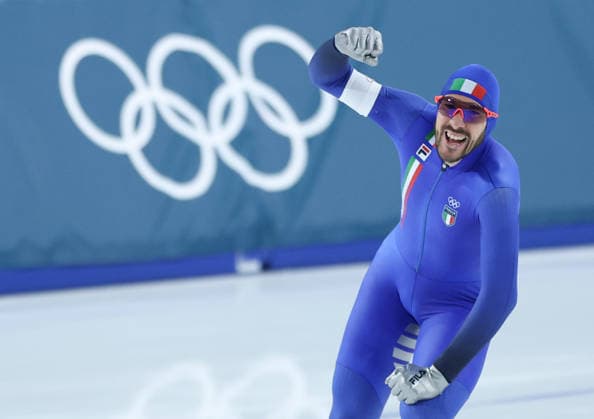 (260208) -- MILAN, Feb. 8, 2026 -- Davide Ghiotto of Italy reacts after the Speed skating, Eisschnelllauf men s 5000m match at the Milan-Cortina 2026 Olympic Winter games, Winterspiele,Spiele, Summer games in Milan, Italy, Feb. 8, 2026. ) (MICO2026)ITALY-MILAN-OLYMPIC WINTER GAMES-SPEED SKATING-MEN S 5000M LixJing 