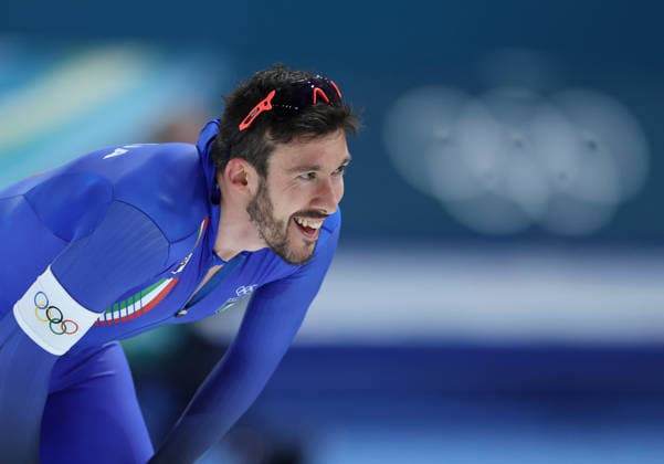 (260208) -- MILAN, Feb. 8, 2026 -- Davide Ghiotto of Italy reacts after the Speed skating, Eisschnelllauf men s 5000m match at the Milan-Cortina 2026 Olympic Winter games, Winterspiele,Spiele, Summer games in Milan, Italy, Feb. 8, 2026. ) (MICO2026)ITALY-MILAN-OLYMPIC WINTER GAMES-SPEED SKATING-MEN S 5000M LixJing 