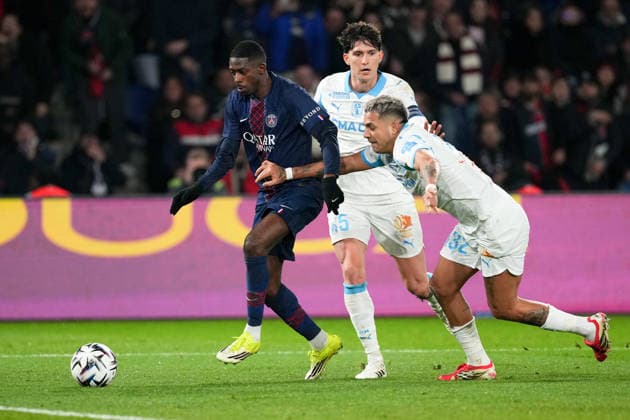 Paris Saint-Germain v Olympique de Marseille - Ligue 1 McDonald s 2025 2026 05 Leonardo Julian BALERDI ROSA (om) - 10 Ousmane DEMBELE (psg) during the Ligue 1 McDonald s match between Paris Saint-Germain FC and Olympique de Marseille at Parc des Princes on February 8, 2026 in Paris, France. Paris France  Copyright: xFEPx 776348279