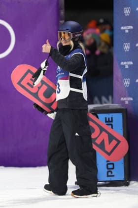 OLYMPICS - Winter Olympic Games, Olympische Spiele, Olympia, OS Milano Cortina 2026 LIVIGNO,ITALY,08.FEB.26 - OLYMPICS, SNOWBOARD - Winter Olympic Games Milano Cortina 2026, Big Air, qualification, women. Image shows Anna Gasser (AUT).  GEPAxpictures xHaraldxSteiner