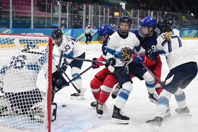 L-R Goalkeeper Anni Keisala (FIN), Michelle Karvinen (FIN), Klara Seroiszkova (CZE), Elisa Holopainen (FIN), Kristyna Kaltounkova (CZE) and Susanna Tapani (FIN) in action during women s Ice hockey, Eishockey match of Group A: Czechia vs Finland, at the Milano Cortina 2026 Winter Olympic Games, Olympische Spiele, Olympia, OS in Milan, Italy, on February 8, 2026. (CTKxPhoto MichalxKamaryt) CTKPhotoP2026020808308  CTKPhotoP2026020808308