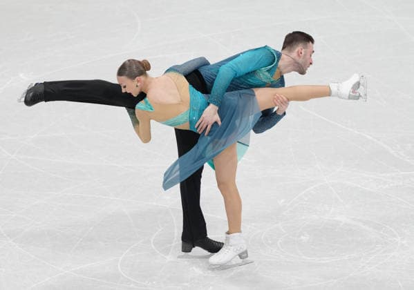 (260208) -- MILAN, Feb. 8, 2026 -- Anastasiia Metelkina (front) Luka Berulava of Georgia compete during the free skating of pair skating for Figure skating, Eiskunstlauf team event at the Milan-Cortina 2026 Olympic Winter games, Winterspiele,Spiele, Summer games in Milan, Italy, Feb. 8, 2026. ) (MICO2026)ITALY-MILAN-OLYMPIC WINTER GAMES-FIGURE SKATING TEAM EVENT-PAIRING SKATING ChengxMin 