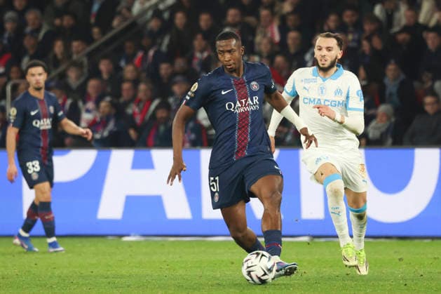 FOOTBALL : Paris Saint Germain Vs Olympique de Marseille - Ligue 1 - 08 02 2026 Willian Pacho (PSG) Vs Amine Gouiri (Olympique de Marseille) ParisFrance  Copyright: xMichaelxBaucherx
