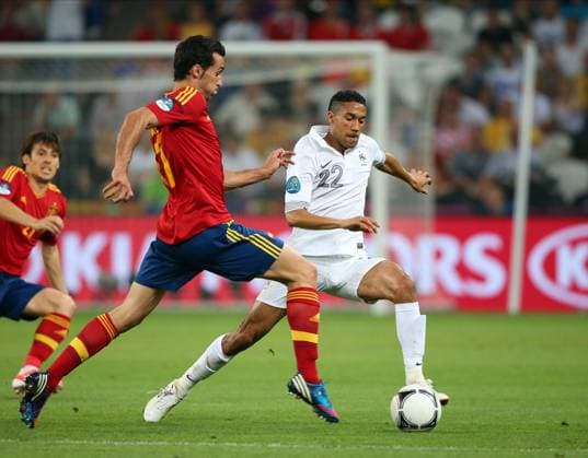 Spain V France, UEFA EURO, EM, Europameisterschaft,Fussball 2012 Quarter Final Alvaro Arbeloa of Spain and Gael Clichy of France challenge during the UEFA Euro 2012 Quarter Final match between Spain and France at Donbass Arena on June 23, 2012 in Donetsk, Ukraine. Donetsk Donbass Arena Ukraine Ukraine Copyright: xAllstarxPicturexLibraryxLtdx