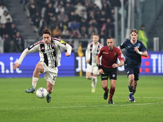 Juventus FC v SS Lazio - Serie A Kenan Yildiz participates in the Serie A 2025-2026 match between Juventus and Lazio in Torino, Italy, on February 8, 2026. Torino ITA Italy  Copyright: xLorisxRosellix originalFilename:roselli-juventus260208_npkkp.jpg
