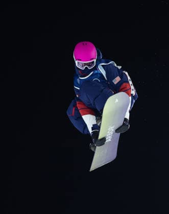 OLYMPICS - Winter Olympic Games, Olympische Spiele, Olympia, OS Milano Cortina 2026 LIVIGNO,ITALY,08.FEB.26 - OLYMPICS, SNOWBOARD - Winter Olympic Games Milano Cortina 2026, Big Air, qualification, women. Image shows Lily Dhawornvej (USA).  GEPAxpictures xHaraldxSteiner