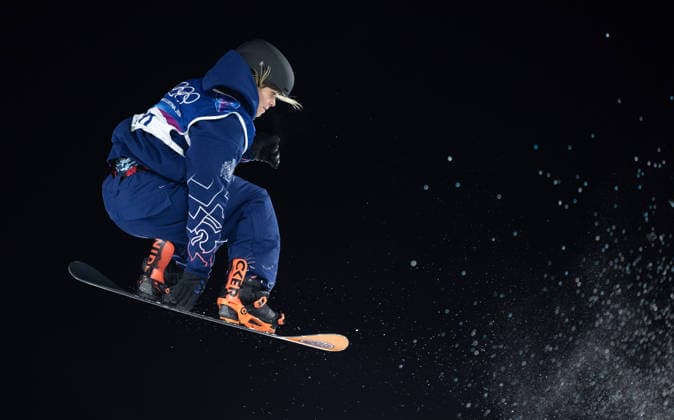 OLYMPICS - Winter Olympic Games, Olympische Spiele, Olympia, OS Milano Cortina 2026 LIVIGNO,ITALY,08.FEB.26 - OLYMPICS, SNOWBOARD - Winter Olympic Games Milano Cortina 2026, Big Air, qualification, women. Image shows Maisie Hill (GBR).  GEPAxpictures xHaraldxSteiner