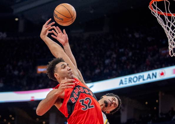 February 8, 2026, Toronto, On, Canada: Toronto Raptors forward Trayce Jackson-Davis (32) is fouled by Indiana Pacers guard Ben Sheppard (back) as he soars in for a dunk during second half NBA, Basketball Herren, USA action in Toronto, Sunday, Feb. 8, 2026. Canada News - February 8, 2026 - ZUMAc35_ 20260208_zaf_c35_204 Copyright: xFrankxGunnx