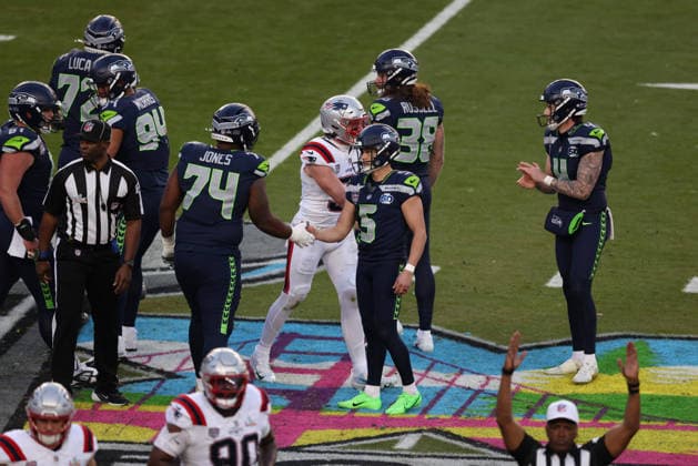 SANTA CLARA, CA - FEBRUARY 08: K Jason Myers (5) of the Seattle Seahawks successfully makes a 39 Yd Field Goal early in the 2nd quarter during the Seattle Seahawks versus the New England Patriots Super Bowl LX game on February 8, 2026, at Levi s Stadium in Santa Clara, CA. (Photo by Matthew Huang Icon Sportswire) NFL, American Football Herren, USA FEB 08 Super Bowl LX Seahawks vs Patriots EDITORIAL USE ONLY Icon26010112191