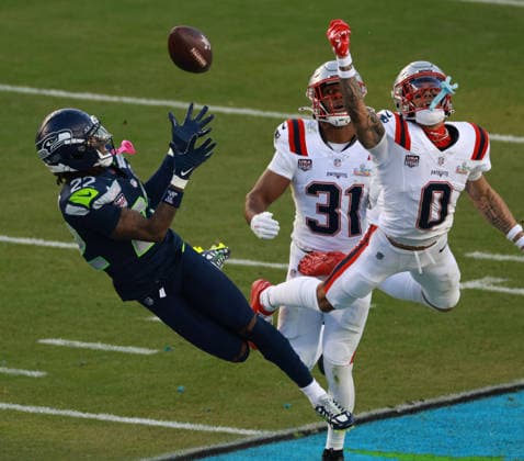 New England Patriots cornerback Christian Gonzalez (0) breaks up a pass intended for Seattle Seahawks wide receiver Rashid Shaheed (22) in the second quarter of Super Bowl LX at at Levi s Stadium in Santa Clara, California on Sunday, February 8, 2026.  SBP20260208502 JEDxJACOBSOHN