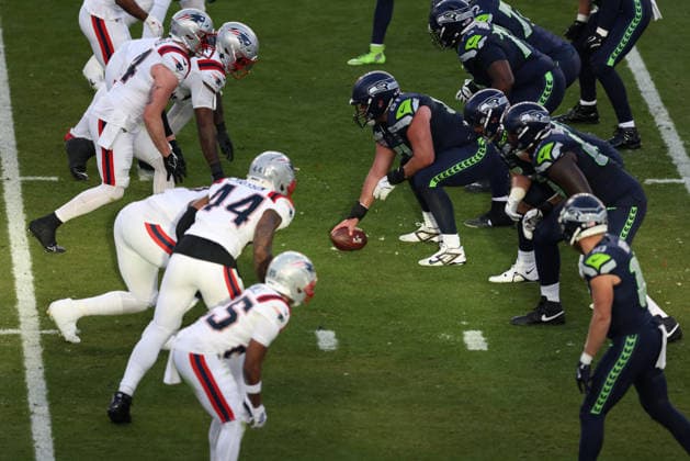 SANTA CLARA, CA - FEBRUARY 08: The line of scrimmage for the New England Patriots defense and the Seattle Seahawks offense during the Seattle Seahawks versus the New England Patriots Super Bowl LX game on February 8, 2026, at Levi s Stadium in Santa Clara, CA. (Photo by Matthew Huang Icon Sportswire) NFL, American Football Herren, USA FEB 08 Super Bowl LX Seahawks vs Patriots EDITORIAL USE ONLY Icon26020818058