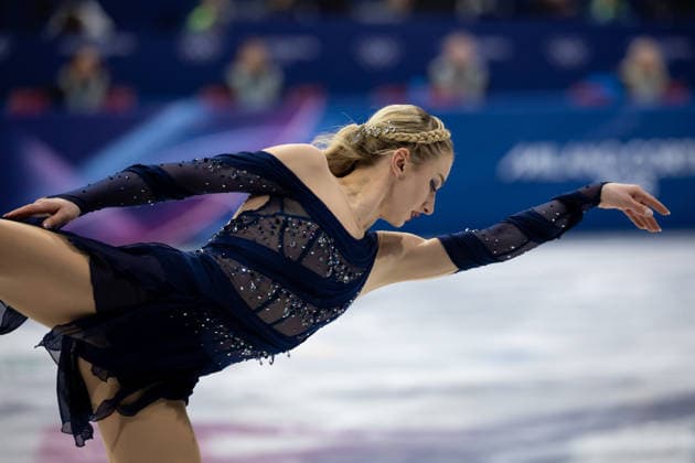 February 8, 2026, Cortina D ampezzo, Belluno, Italy: American Amber Glenn (4) (USA) performs in the Women Single Free Skating during the 2026 Winter Olympics at the Milano Ice Skating Arena on Sunday in Cortina d Ampezzo. Olympics 2026: Milano Cortina: Figure skating, Eiskunstlauf Team Women  - ZUMAj89_ 20260208_oly_j89_025 Copyright: xPaulxKitagakixJr.x