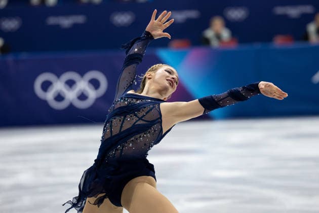 February 8, 2026, Cortina D ampezzo, Belluno, Italy: American Amber Glenn (4) (USA) performs in the Women Single Free Skating during the 2026 Winter Olympics at the Milano Ice Skating Arena on Sunday in Cortina d Ampezzo. Olympics 2026: Milano Cortina: Figure skating, Eiskunstlauf Team Women  - ZUMAj89_ 20260208_oly_j89_033 Copyright: xPaulxKitagakixJr.x