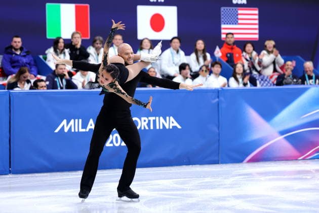 Ellie Kam & Danny O sha (USA), FEBRUARY 8, 2026 - Figure skating, Eiskunstlauf : Team Pairs Free Skating during the Milano Cortina 2026 Olympic Winter games, Winterspiele,Spiele, Summer games at Milano Ice Skating Arena in Milan, Italy. Noxthirdxpartyxsales  aflo_319044085