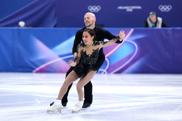 Ellie Kam & Danny O sha (USA), FEBRUARY 8, 2026 - Figure skating, Eiskunstlauf : Team Pairs Free Skating during the Milano Cortina 2026 Olympic Winter games, Winterspiele,Spiele, Summer games at Milano Ice Skating Arena in Milan, Italy. Noxthirdxpartyxsales  aflo_319044086
