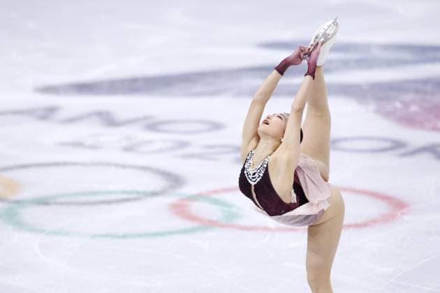 Milan Cortina Olympics: Figure skating, Eiskunstlauf Kaori Sakamoto of Japan performs in the women s free program during the figure skating team event at the Milan Cortina Olympics at Milano Ice Skating Arena in Milan on Feb. 8, 2026.  A14AA0005258677P