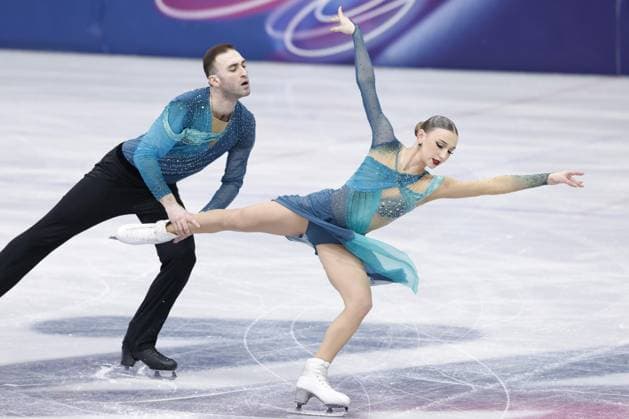 Milan Cortina Olympics: Figure skating, Eiskunstlauf Anastasiia Metelkina (R) and Luka Berulava of Georgia perform in the pairs free program during the figure skating team event at the Milan Cortina Olympics at Milano Ice Skating Arena in Milan on Feb. 8, 2026.  A14AA0005258857P