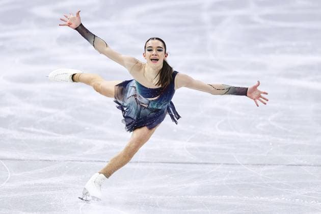 Milan Cortina Olympics: Figure skating, Eiskunstlauf Lara Naki Gutmann of Italy performs in the women s free program during the figure skating team event at the Milan Cortina Olympics at Milano Ice Skating Arena in Milan on Feb. 8, 2026.  A14AA0005258872P