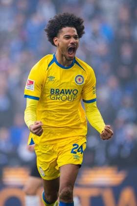 08.02.2026 - Fußball, 2025 2026, 2. Bundesliga, 21. Spieltag, DSC Arminia Bielefeld - Eintracht Braunschweig: Sidi Sane (Braunschweig) jubelt nach seinem Tor zum 1:1 DFL REGULATIONS PROHIBIT ANY USE OF PHOTOGRAPHS AS IMAGE SEQUENCES AND OR QUASI-VIDEO.