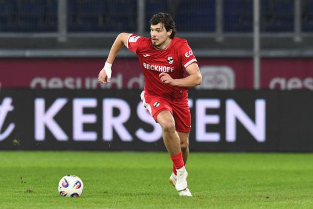 Fynn Otto ( SC Verl ). GER, MSV Duisburg vs SC Verl, Fussball, 3. Liga, 23. Spieltag, Spielzeit 2025 2026, 08.02.2026 DFL DFB REGULATIONS PROHIBIT ANY USE OF PHOTOGRAPHS AS IMAGE SEQUENCES AND OR QUASI-VIDEO GER, MSV Duisburg vs SC Verl, Fussball, 3. Liga, 23. Spieltag, Spielzeit 2025 2026, 08.02.2026 Duisburg *** Fynn Otto SC Verl GER, MSV Duisburg vs SC Verl, Football, 3 Liga, Matchday 23, Season 2025 2026, 08 02 2026 DFL DFB REGULATIONS PROHIBIT ANY USE OF PHOTOGRAPHS AS IMAGE SEQUENCES AND OR QUASI VIDEO GER, MSV Duisburg vs SC Verl, Football, 3 Liga, Matchday 23, Season 2025 2026, 08 02 2026 Duisburg Copyright: xEibner-Pressefoto ThomasxThienelx EP_TTL