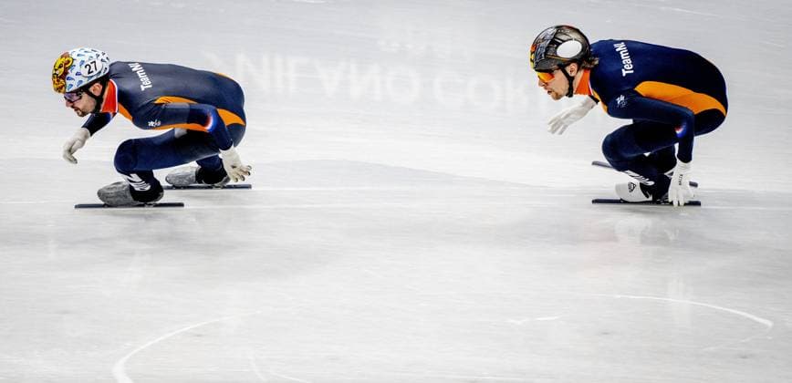 MILAN - Jens van t Wout and Friso Emons during the short track training at the Milan Ice Skating Arena during the Milan Cortina 2026 Winter Olympics ROBIN UTRECHT ANP netherlands out - belgium out xVIxxIVx 550121882 originalFilename: 550121882.jpg