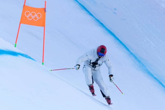 OLYMPICS - Winter Olympic Games, Olympische Spiele, Olympia, OS Milano Cortina 2026 BORMIO,ITALY,09.FEB.26 - OLYMPICS, ALPINE SKIING - Winter Olympic Games Milano Cortina 2026, team combined, downhill, men. Image shows camera racer Joachim Puchner (ORF Experte).  GEPAxpictures xWolfgangxGrebien
