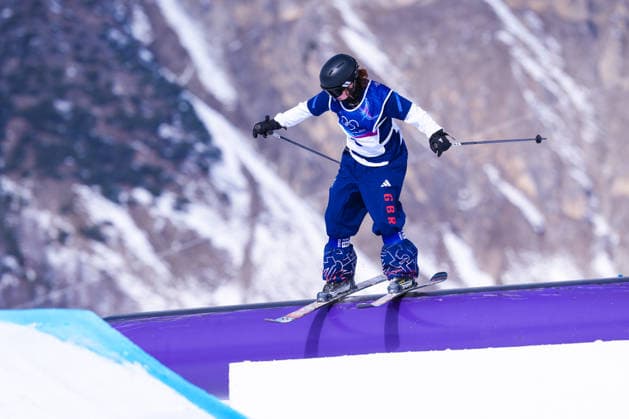 09 02 2026, Livigno, Snow Park, Winter Olympics: Women s Freeski Slopestyle Final, 3 Kirsty Muir (Great Britain) Livigno Snow Park Lombardy Italy *** 09 02 2026, Livigno, Snow Park, Winter Olympics Women s Freeski Slopestyle Final, 3 Kirsty Muir Great Britain Livigno Snow Park Lombardy Italy Copyright: xJustPictures.ch JarixPestelaccix jp-en-JaPe-DSC07555-20260209