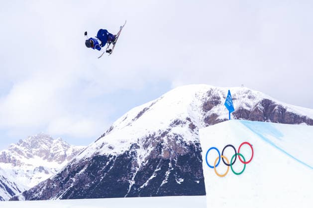 09 02 2026, Livigno, Snow Park, Winter Olympics: Women s Freeski Slopestyle Final, 3 Kirsty Muir (Great Britain) Livigno Snow Park Lombardy Italy *** 09 02 2026, Livigno, Snow Park, Winter Olympics Women s Freeski Slopestyle Final, 3 Kirsty Muir Great Britain Livigno Snow Park Lombardy Italy Copyright: xJustPictures.ch JarixPestelaccix jp-en-JaPe-DSC05381-20260209